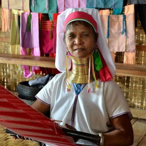 kayan woman inle lake