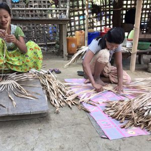 the process of making hand-made fan