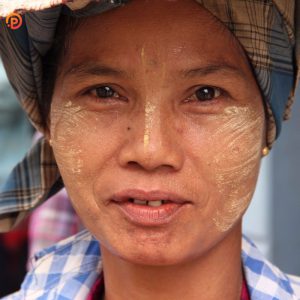 myanmar woman