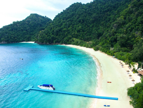 Nyaung Oo Phee Island